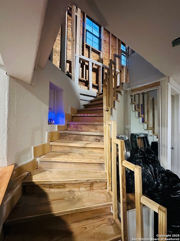 226 AZTEC ST, San Antonio, TX 78207