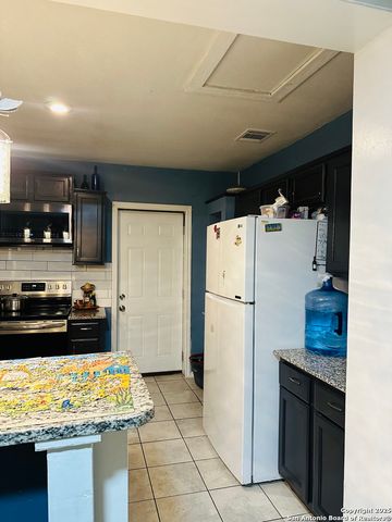 226 AZTEC ST, San Antonio, TX 78207