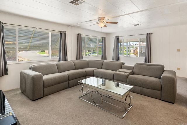 200 N El Camino Real 3, Oceanside, CA 92058