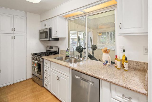 200 N El Camino Real 3, Oceanside, CA 92058