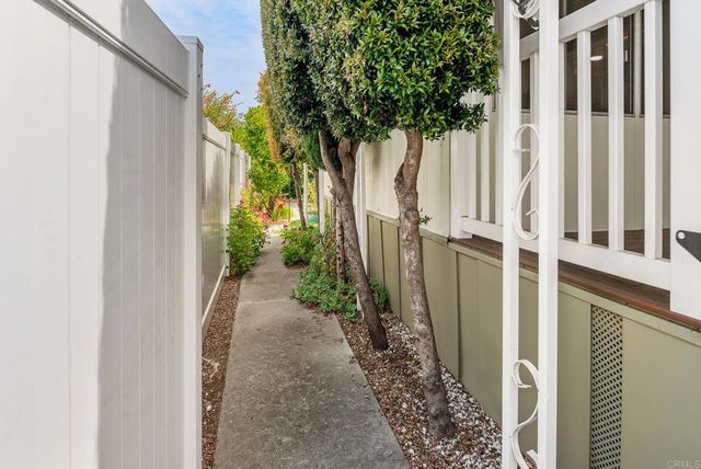 200 N El Camino Real 3, Oceanside, CA 92058