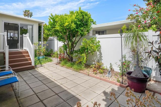 200 N El Camino Real 3, Oceanside, CA 92058