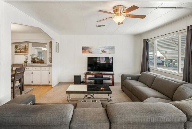 200 N El Camino Real 3, Oceanside, CA 92058