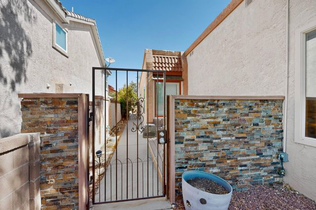 7715 WILLIAM MOYERS Avenue NE, Albuquerque, NM 87122