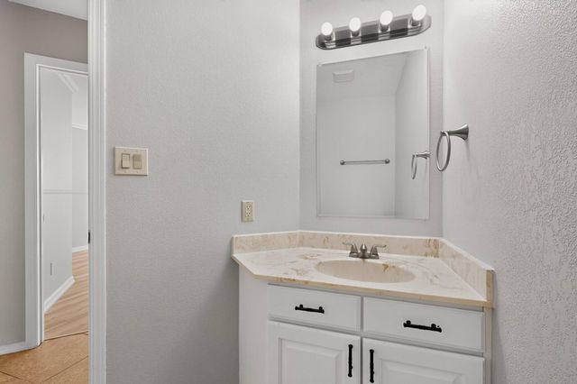 7715 WILLIAM MOYERS Avenue NE, Albuquerque, NM 87122