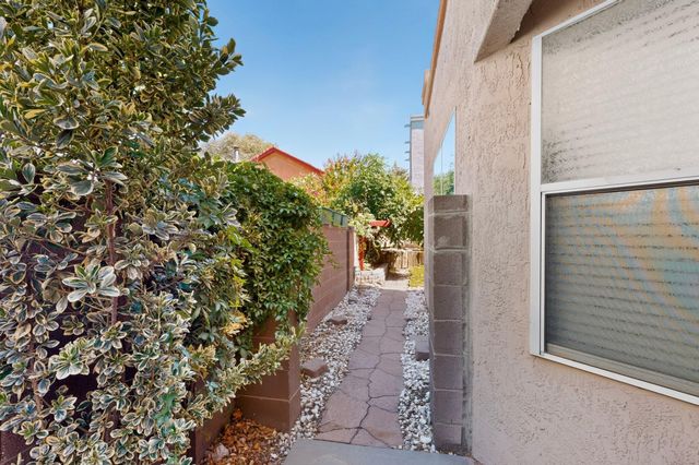 7715 WILLIAM MOYERS Avenue NE, Albuquerque, NM 87122