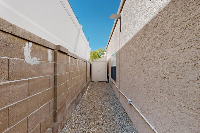 7715 WILLIAM MOYERS Avenue NE, Albuquerque, NM 87122
