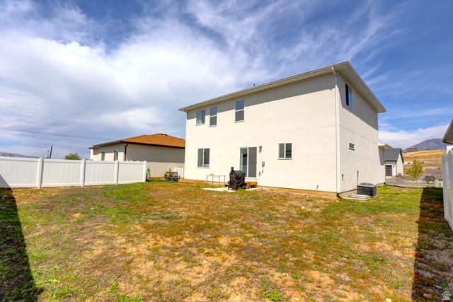 815 W POWDERWOOD LN, Mapleton, UT 84664