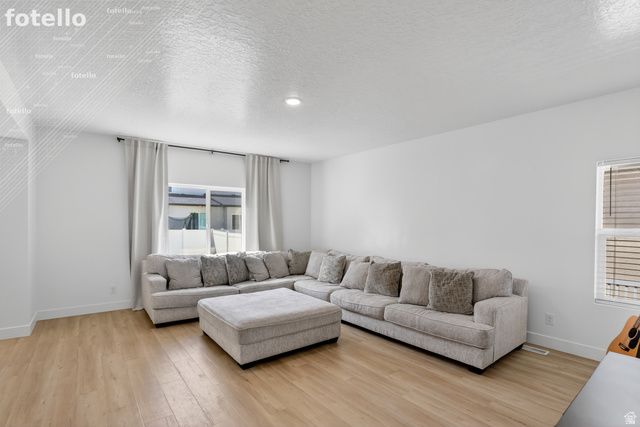 815 W POWDERWOOD LN, Mapleton, UT 84664