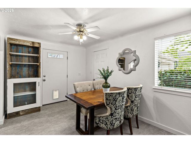 3155 BELL Ave, Eugene, OR 97402