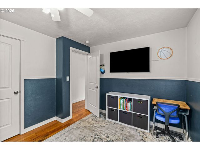 3155 BELL Ave, Eugene, OR 97402