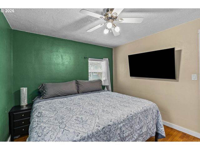 3155 BELL Ave, Eugene, OR 97402