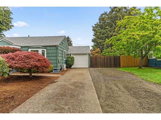 3155 BELL Ave, Eugene, OR 97402