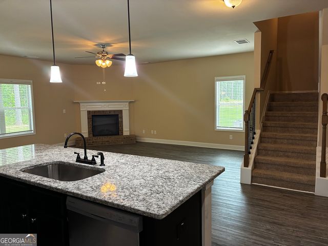 109 Armory Creek Drive, Jackson, GA 30233