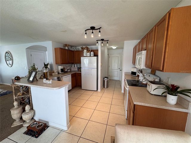 2232 COLVILLE CHASE DRIVE, Ruskin, FL 33570