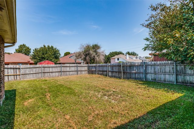 705 Yosemite Trail, Mesquite, TX 75149