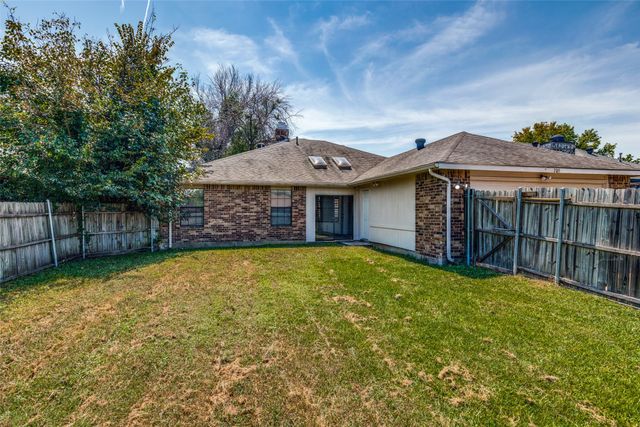 705 Yosemite Trail, Mesquite, TX 75149