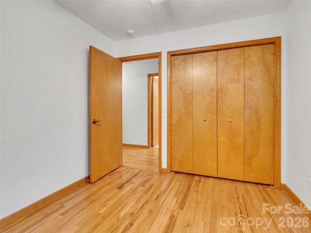 33 Buttercup Place, Maggie Valley, NC 28751