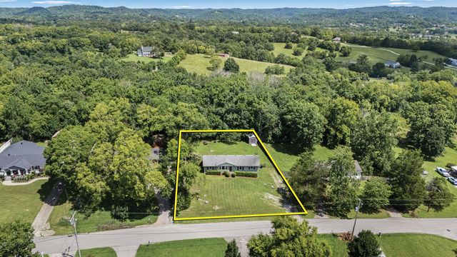 710 Elba Dr, Goodlettsville, TN 37072