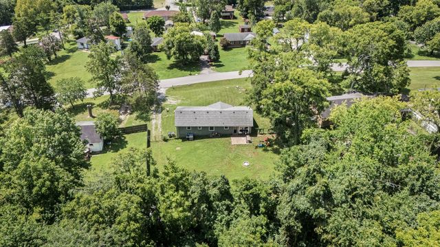 710 Elba Dr, Goodlettsville, TN 37072