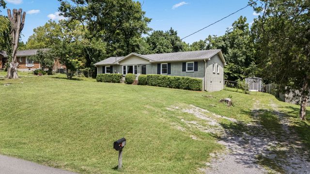 710 Elba Dr, Goodlettsville, TN 37072