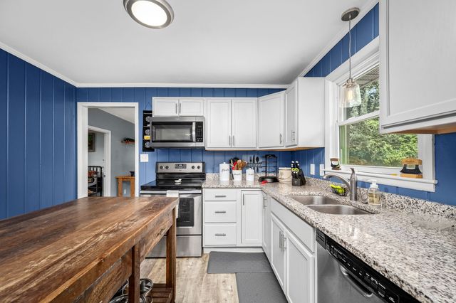 710 Elba Dr, Goodlettsville, TN 37072