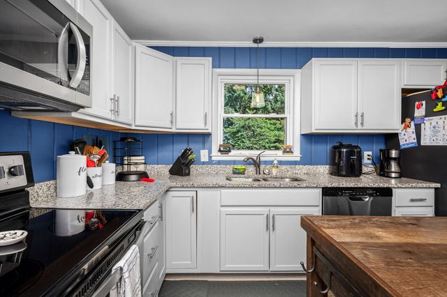 710 Elba Dr, Goodlettsville, TN 37072