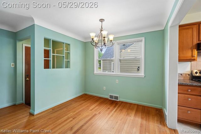 20620 Alger Street, Saint Clair Shores, MI 48080