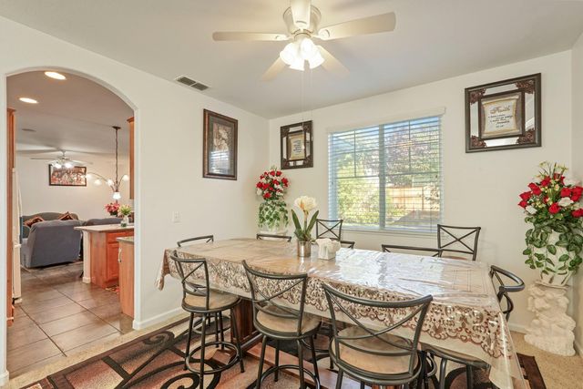 13703 Coastal Ct, Waterford, CA 95386