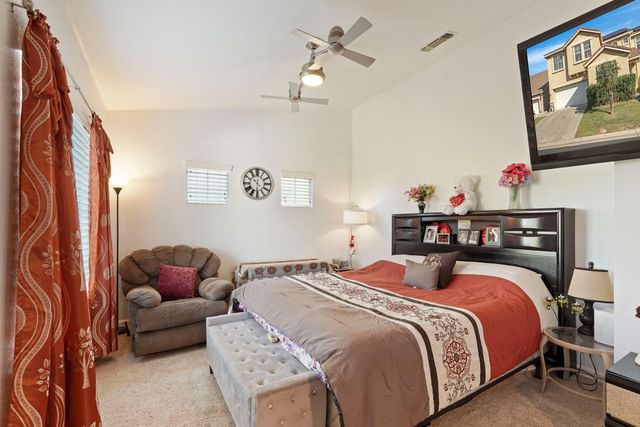 13703 Coastal Ct, Waterford, CA 95386