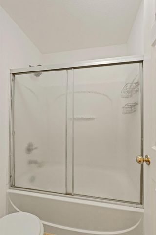 13703 Coastal Ct, Waterford, CA 95386