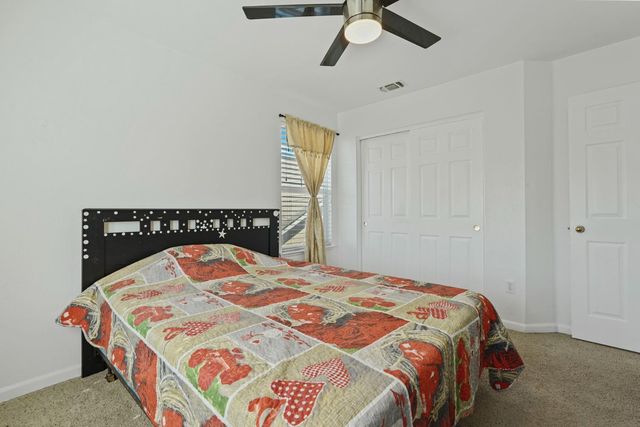 13703 Coastal Ct, Waterford, CA 95386