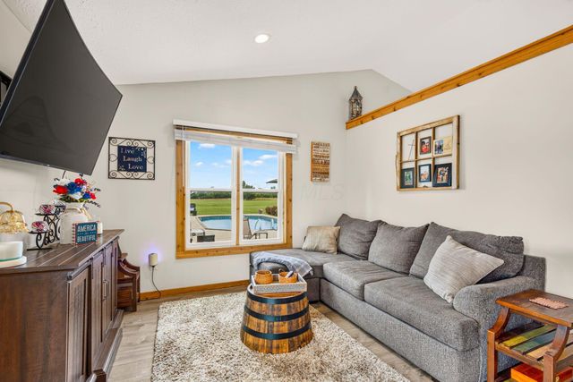 5519 Durrett Road, Orient, OH 43146