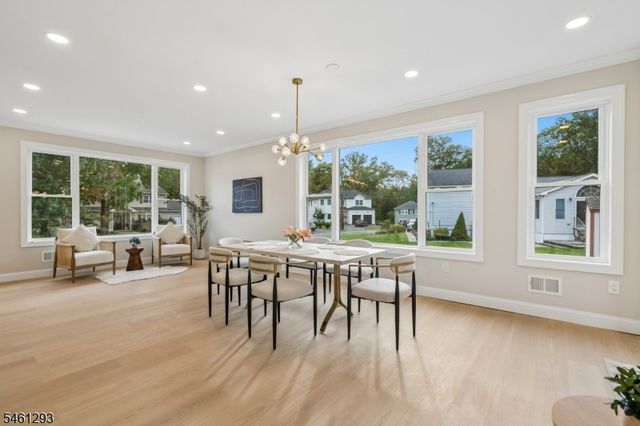 16 Alcott Dr, Livingston Twp., NJ 07039