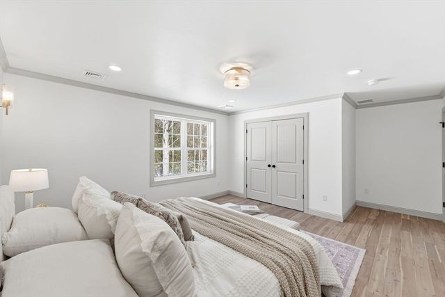 27 Coleman Ave, Attleboro, MA 02703