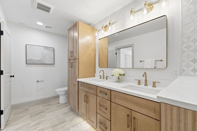 27 Coleman Ave, Attleboro, MA 02703