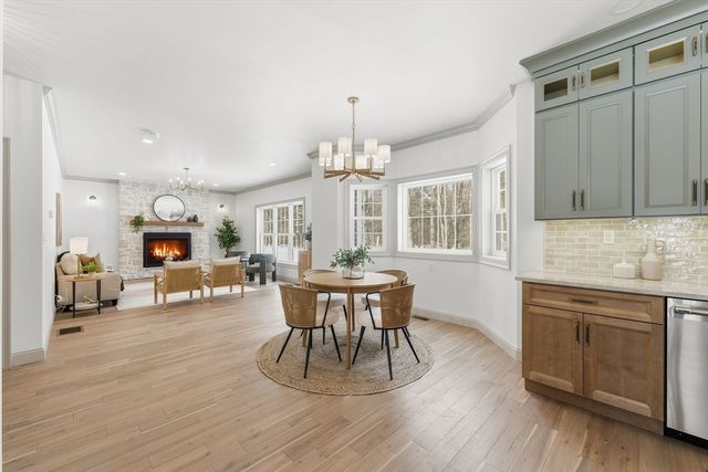 27 Coleman Ave, Attleboro, MA 02703