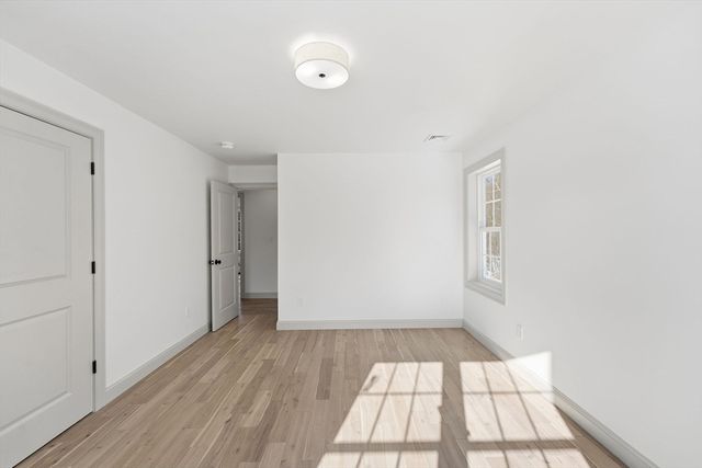 27 Coleman Ave, Attleboro, MA 02703