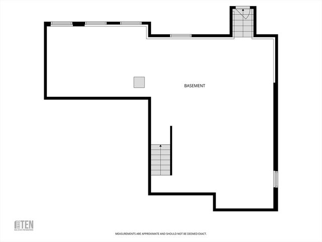 27 Coleman Ave, Attleboro, MA 02703