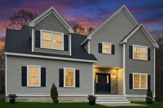 27 Coleman Ave, Attleboro, MA 02703