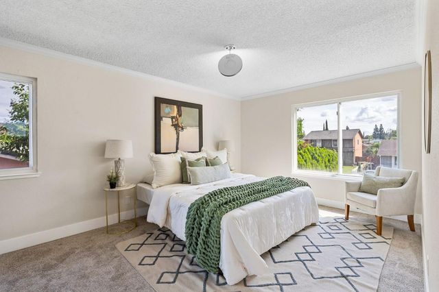 9243 Carla Way, Sacramento, CA 95826