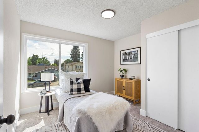 9243 Carla Way, Sacramento, CA 95826