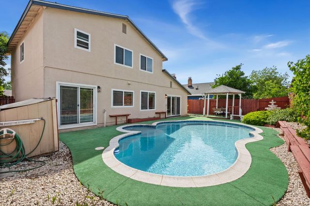 9243 Carla Way, Sacramento, CA 95826