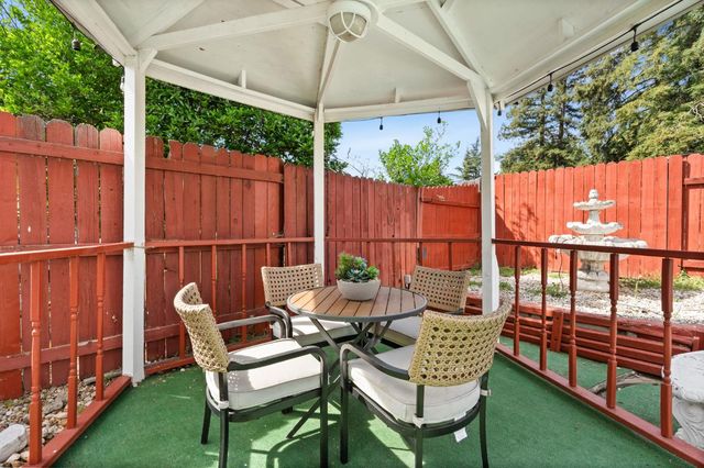 9243 Carla Way, Sacramento, CA 95826