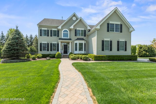 7 Green Springs Way, Freehold, NJ 07728