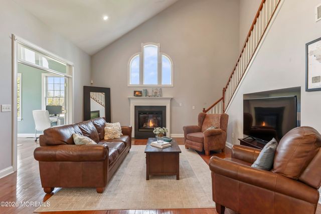 7 Green Springs Way, Freehold, NJ 07728