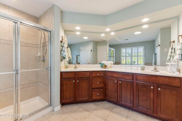7 Green Springs Way, Freehold, NJ 07728