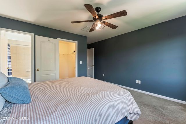 7 Green Springs Way, Freehold, NJ 07728