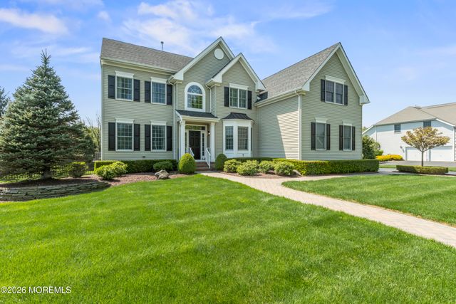 7 Green Springs Way, Freehold, NJ 07728