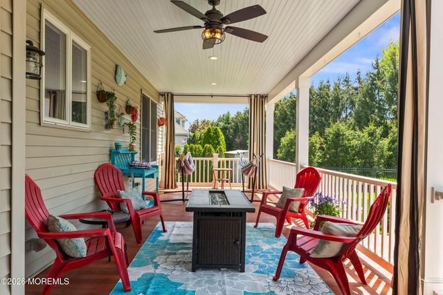 7 Green Springs Way, Freehold, NJ 07728
